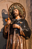 Spanien, Provinz Rioja, Logroo: Jakobus als frommer Pilger mit Wanderstab und Kalebasse
